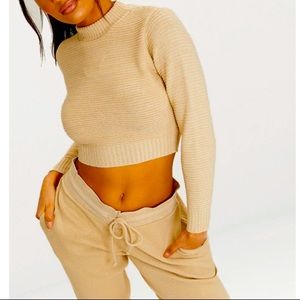 PrettyLittleThing Ribbed Cropped Knitted Sweater